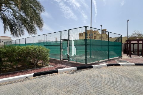 6 bedrooms Villa in Khalifa City, UAE No. 20887 25