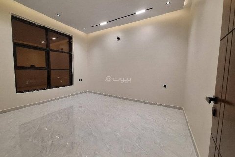 Квартира с 4 спальнями в Эр-Рияд, Саудовская Аравия №59947 4