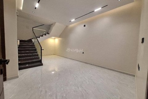 Квартира с 4 спальнями в Эр-Рияд, Саудовская Аравия №59947 7