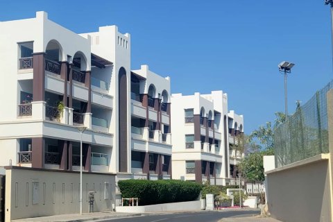 Apartment de 4 dormitorios en Madinat as'Sultan Qaboos, Oman No. 54214