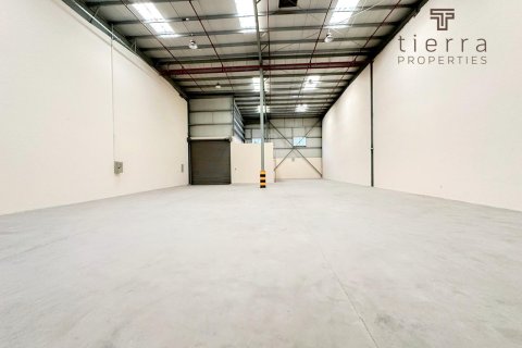 473.8m² Warehouse in Dubai, UAE No. 38859