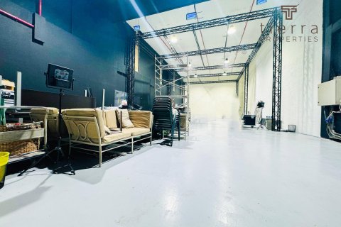 696.8مربع، عقار تجاري في Al Quoz, الإمارات العربية المتحدة رقم 38860 22