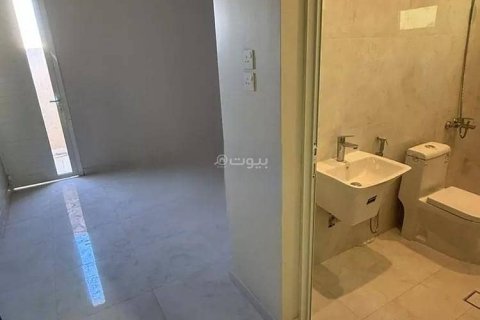 Villa de 11 dormitorios en Riyadh, Saudi Arabia No. 60738 6