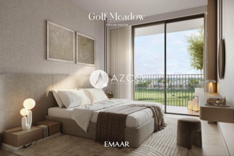Apartment de 3 dormitorios en EMAAR South, UAE No. 66825 3