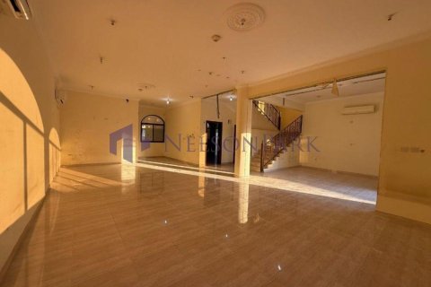 5 bedrooms Villa in Al Shamal, Qatar No. 56793 12