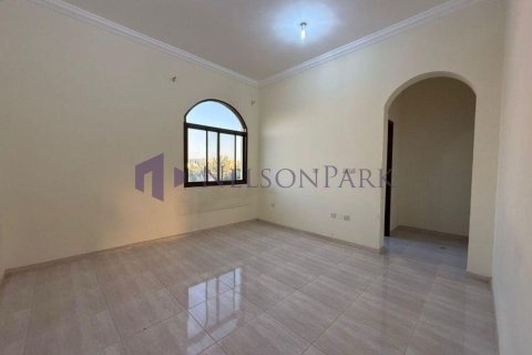 5 bedrooms Villa in Al Shamal, Qatar No. 56793 4
