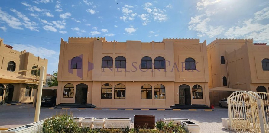 5 bedrooms Villa in Al Shamal, Qatar No. 56793