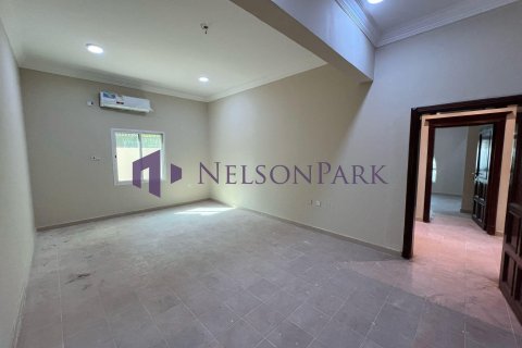 Villa de 5 dormitorios en Doha, Qatar No. 58140 20