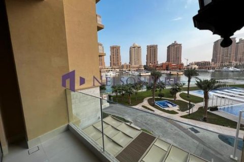 2 bedrooms Apartment in Doha, Qatar No. 57629 10