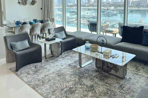 Apartment de 3 dormitorios en EMAAR Beachfront, UAE No. 87800