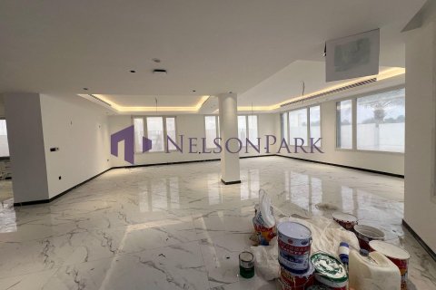 7 bedrooms Villa in Doha, Qatar No. 57288 17