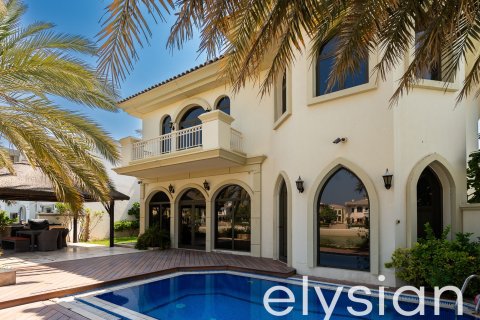 Villa de 4 dormitorios en Garden Homes, UAE No. 64655