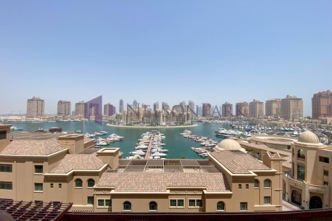 2 bedrooms Apartment in Doha, Qatar No. 56619