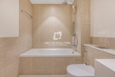 Appartement de 1 chambre à EMAAR Beachfront, UAE No. 62261 11