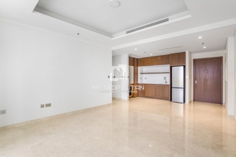 Appartement de 1 chambre à EMAAR Beachfront, UAE No. 62261