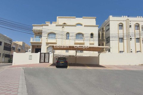 1 bedroom Villa in Ruwi, Oman No. 53872