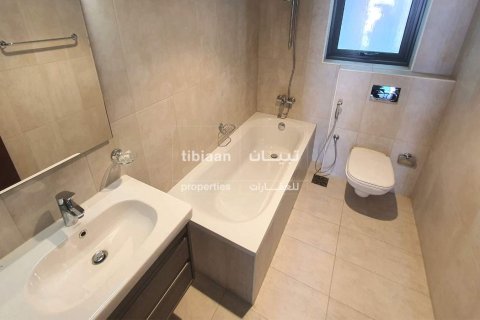 Apartment de 2 dormitorios en Muscat, Oman No. 53870 10