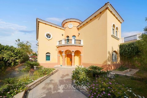 Villa de 5 dormitorios en Jumeirah Park, UAE No. 76844