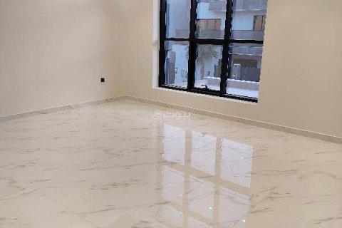 Villa de 8 dormitorios en Riyadh, Saudi Arabia No. 62795 20
