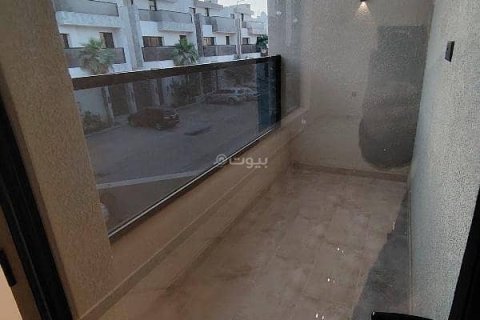 Villa de 8 dormitorios en Riyadh, Saudi Arabia No. 62795 18