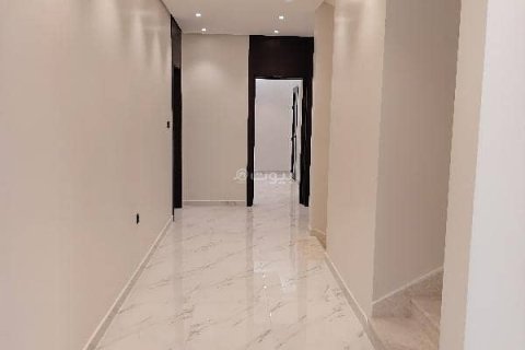 Villa de 8 dormitorios en Riyadh, Saudi Arabia No. 62795 22