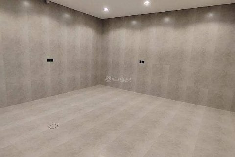 Villa de 8 dormitorios en Riyadh, Saudi Arabia No. 62795 11