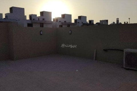 Villa de 8 dormitorios en Riyadh, Saudi Arabia No. 62795 29