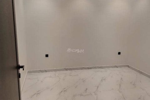 Villa de 8 dormitorios en Riyadh, Saudi Arabia No. 62795 25