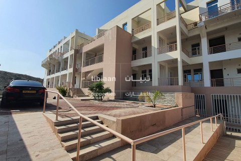 6 bedrooms Villa in Muscat, Oman No. 53919