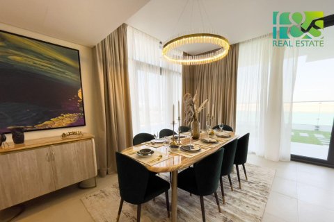 Villa de 4 dormitorios en Sharjah, UAE No. 29103 15