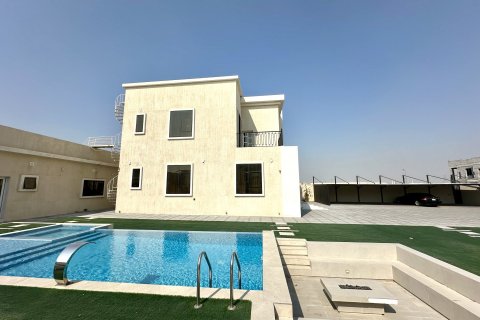 5 غرفة نوم  فيلا في Nadd Al Sheba, الإمارات العربية المتحدة رقم 43057 23