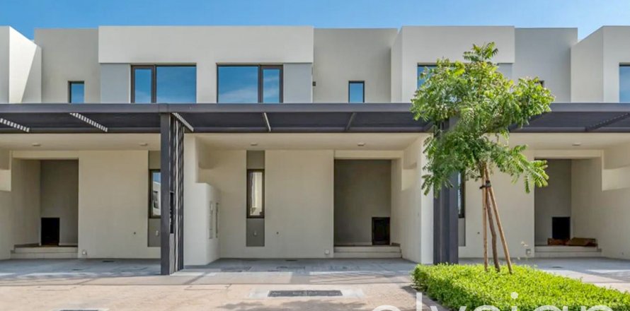 3 bedrooms Townhouse in EMAAR South, UAE No. 64710