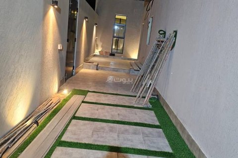 Villa de 6 dormitorios en Khobar, Saudi Arabia No. 60070 21