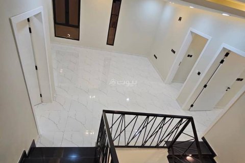 Villa de 6 dormitorios en Khobar, Saudi Arabia No. 60070 24