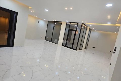 Villa de 6 dormitorios en Khobar, Saudi Arabia No. 60070 14