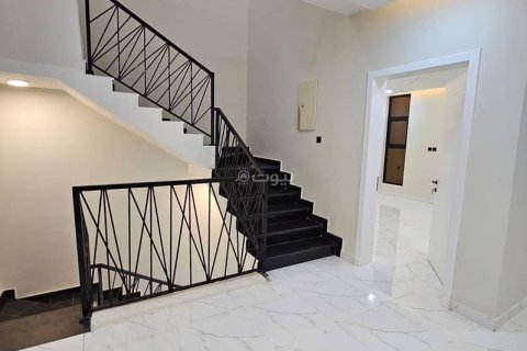 Villa de 6 dormitorios en Khobar, Saudi Arabia No. 60070 20