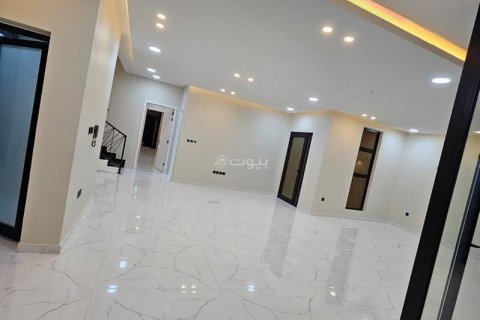 Villa de 6 dormitorios en Khobar, Saudi Arabia No. 60070 16