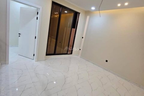 Villa de 6 dormitorios en Khobar, Saudi Arabia No. 60070 19