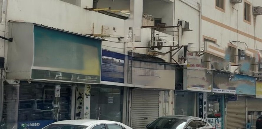 325m² Building in Galali, Bahrain No. 99410