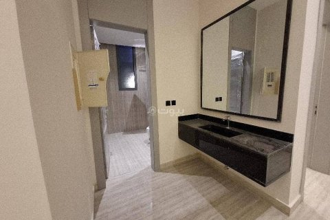 3 bedrooms Apartment in Riyadh, Saudi Arabia No. 68037 12