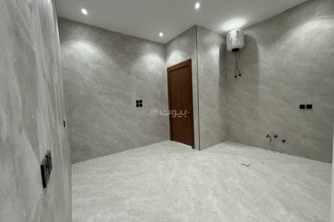 5 bedrooms Apartment in Riyadh, Saudi Arabia No. 68039 4
