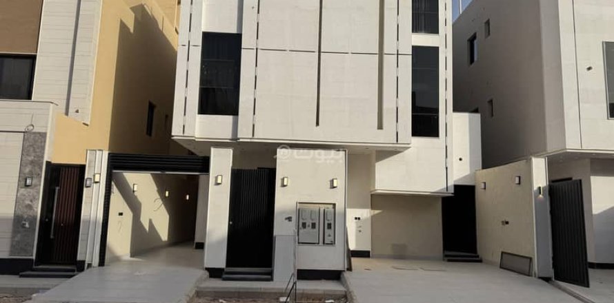 5 bedrooms Apartment in Riyadh, Saudi Arabia No. 68039