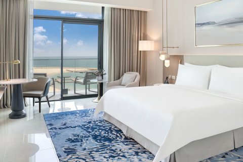 Квартира с 2 спальнями в Address Residences Marassi Vista, Манама, Бахрейн №61094