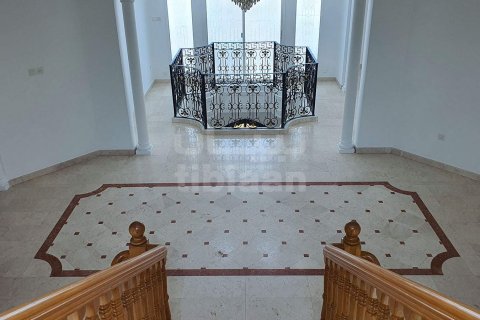Вилла с 6 спальнями в Маскат, Оман №53649 3