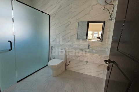 Villa de 5 dormitorios en Muscat, Oman No. 53653 7