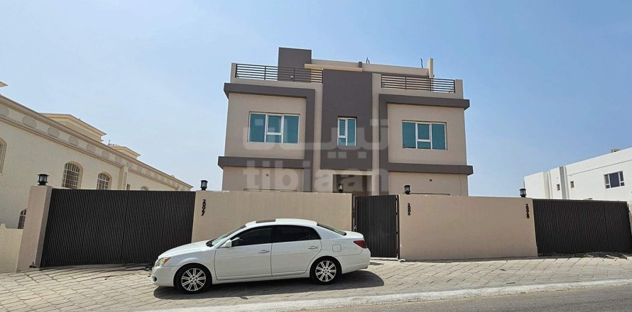 5 bedrooms Villa in Al Ansab, Oman No. 53651