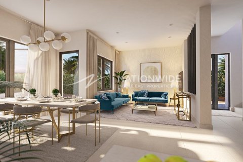 5 bedrooms Villa in Abu Dhabi, UAE No. 99138 3