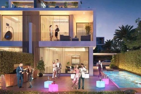 5 bedrooms Villa in Dubai, UAE No. 19655