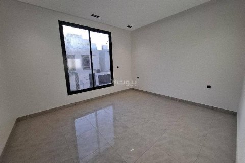 3 bedrooms Apartment in Riyadh, Saudi Arabia No. 99629