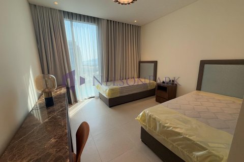 Apartment de 2 dormitorios en Lusail, Qatar No. 58055 11